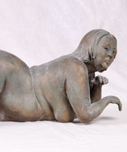 Скульптурная композиция Ню "Lying Lady"