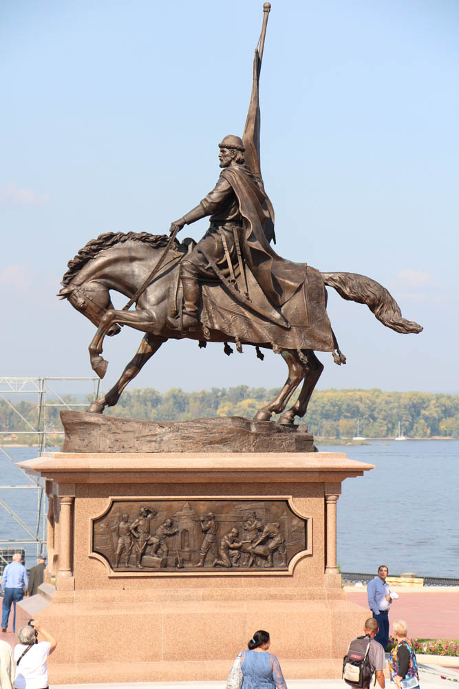 Памятник "Prince Grigory Zasekin"