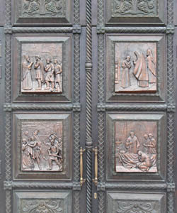 Ворота храма Святого Благоверного Великого Князя Игоря Черниговского