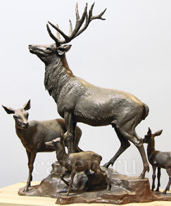 Скульптурная композиция "Deers"